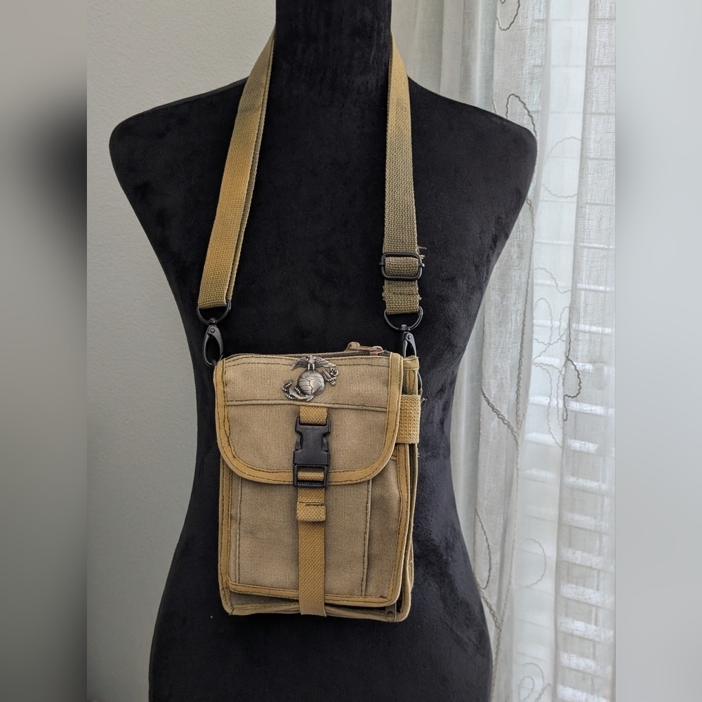 Canvas Crossbody/Travel Bag With Marine Corps. Pin, Khaki, Unisex, Safari